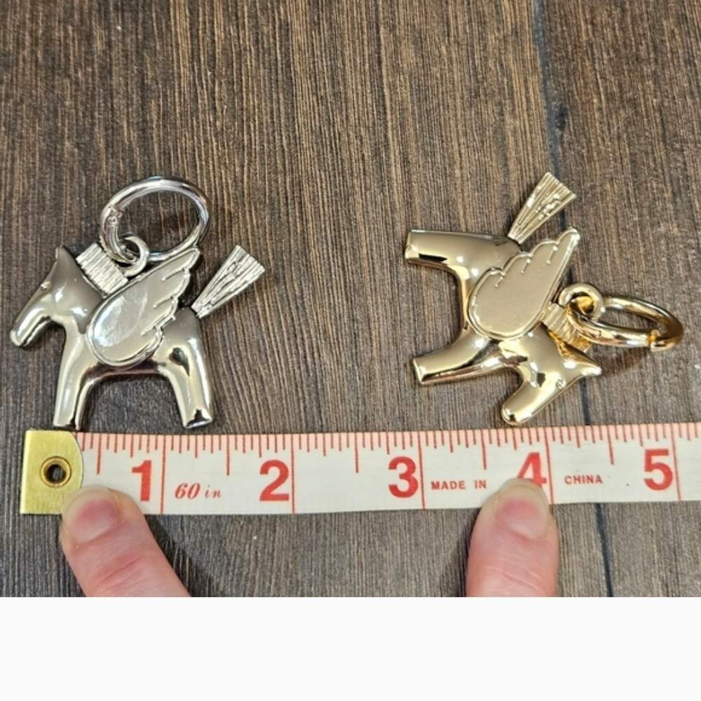 Winged Horse Bag Charm (Silver) - Picture 2 of 5